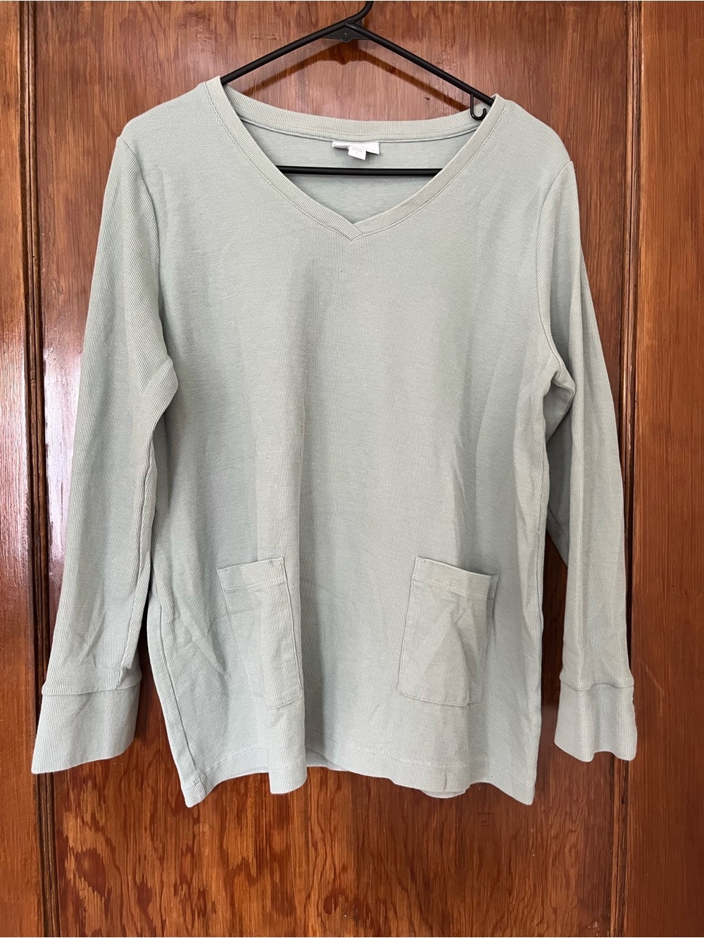 J. Jill Light Sage V‑Neck Pullover with Front Pockets